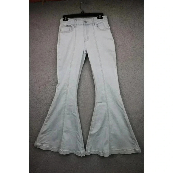 Rue 21 Women's Bell Bottoms Blue Jeans-Size 1-Stretch-Light Wash-Boho-Hippy - Picture 1 of 10